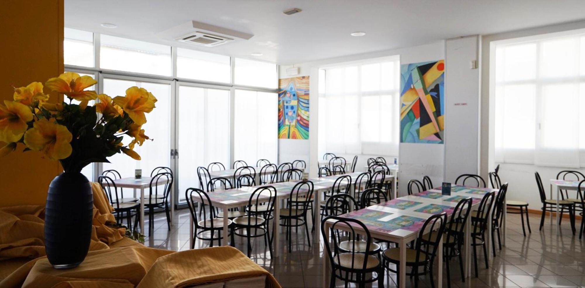 Hotel Morfeo - Young People Hotels (Adults Only) Римини Экстерьер фото